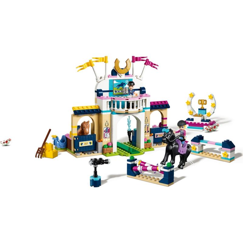 LEGO%20Friends%20Stephanie’nin%20At%20Koşusu%2041367%20