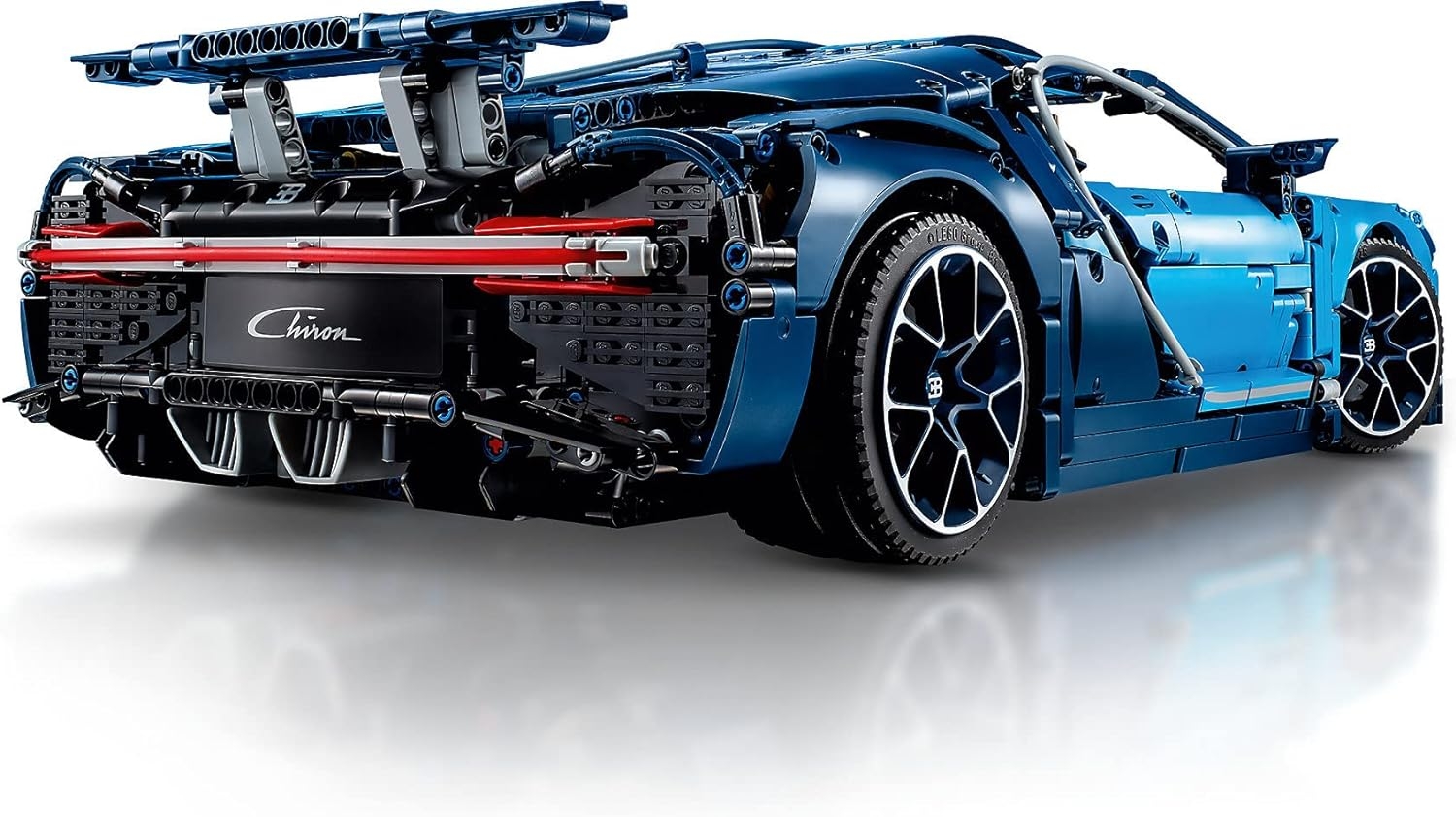 LEGO®%20Technic%2042083%20Bugatti%20Chiron