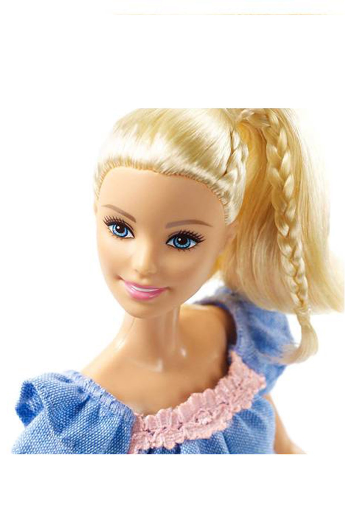 Barbie%20Büyüleyici%20Parti%20Bebek%20Ve%20Kıyafetleri