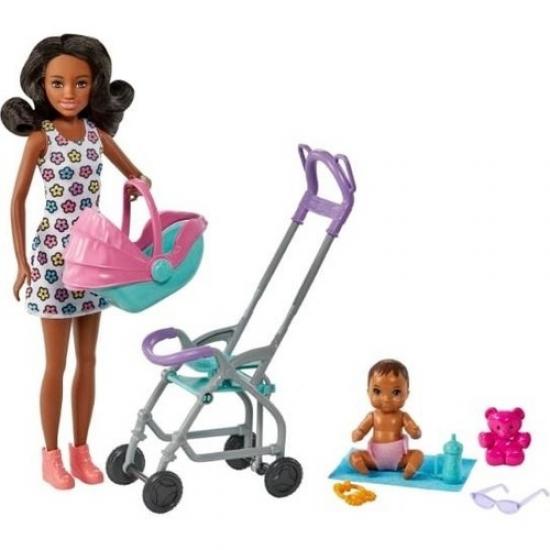 Barbie Bebek Bakıcılığı Oyun Seti HHB68