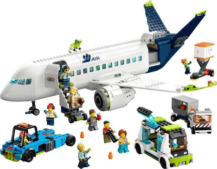 LEGO® City Yolcu Uçağı 60367 